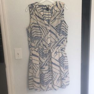 GAP women’s casual sleeveless dress